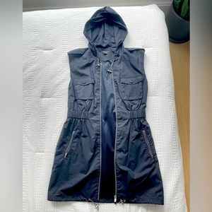 THEORY Women’s Parka -Navy Blue